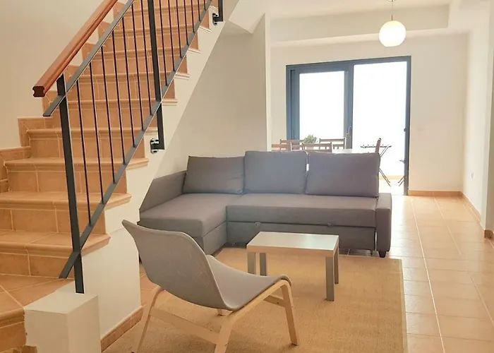 Tatil Evi The White House Orzola